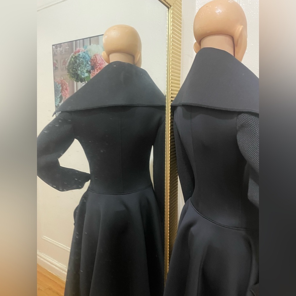 Sohung design Elegant Black Flared Coat - Picture 11 of 13